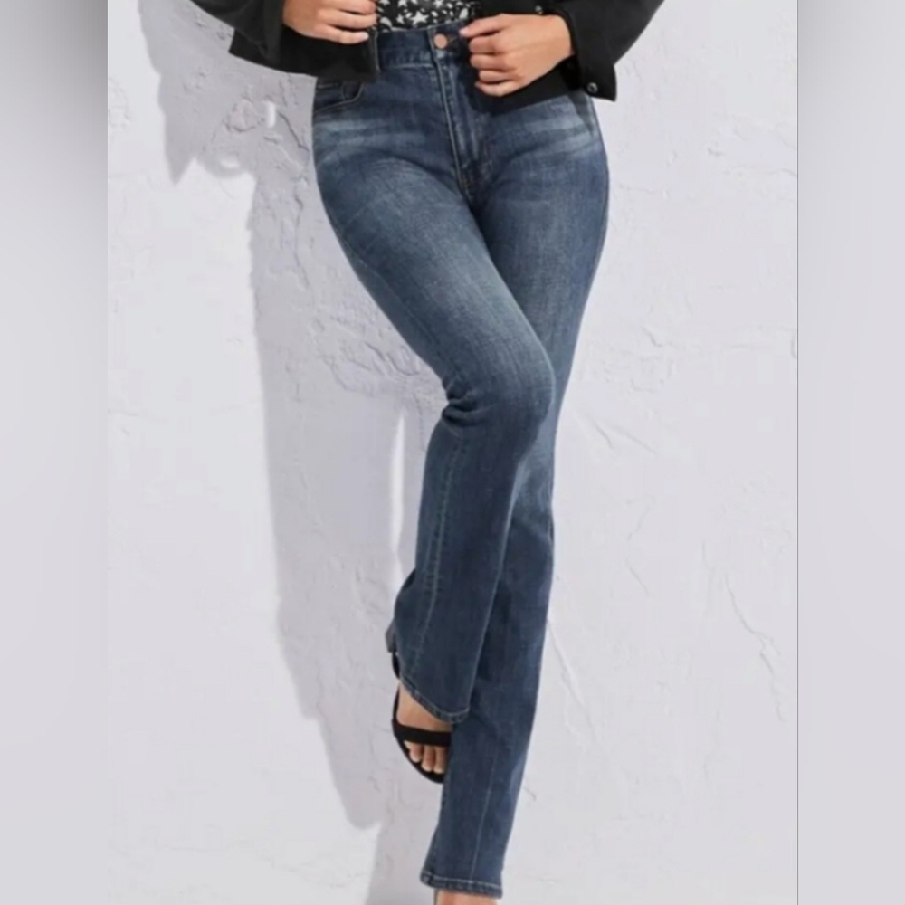 CAbi Classic Indigo Boot Cut Jeans Women's Size 8 Dark Wash Denim EUC